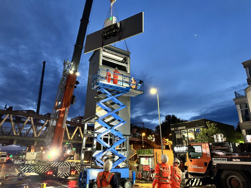 Lift towers successfully installed at Anniesland station